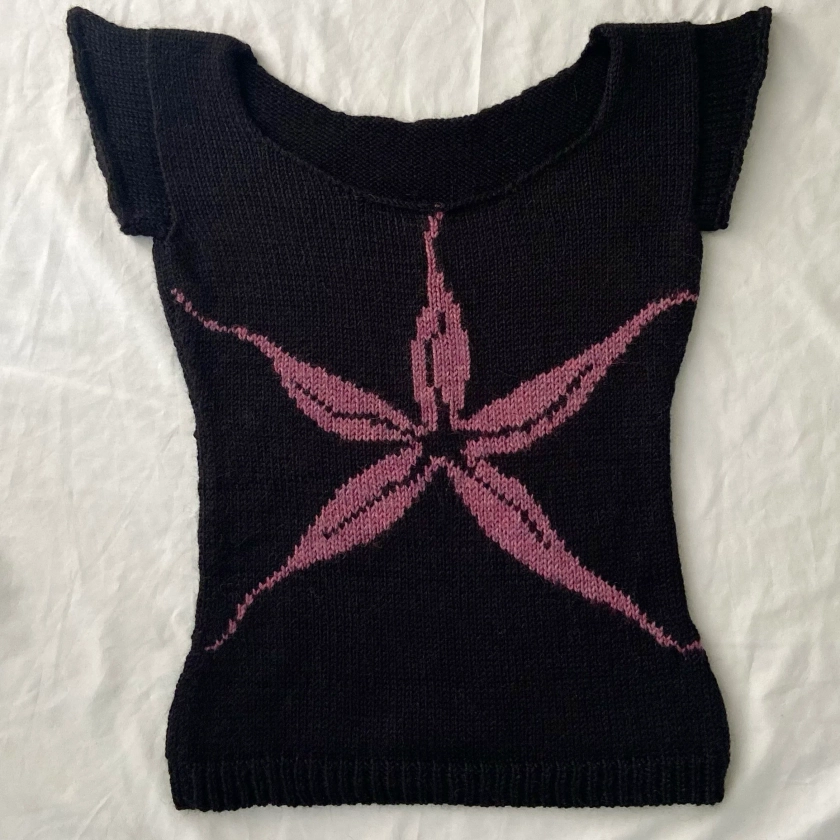 starflower baby tee