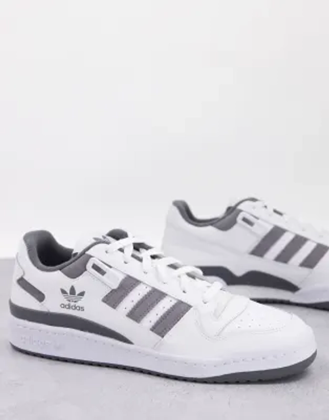 adidas Originals Forum Low sneakers in white and gray