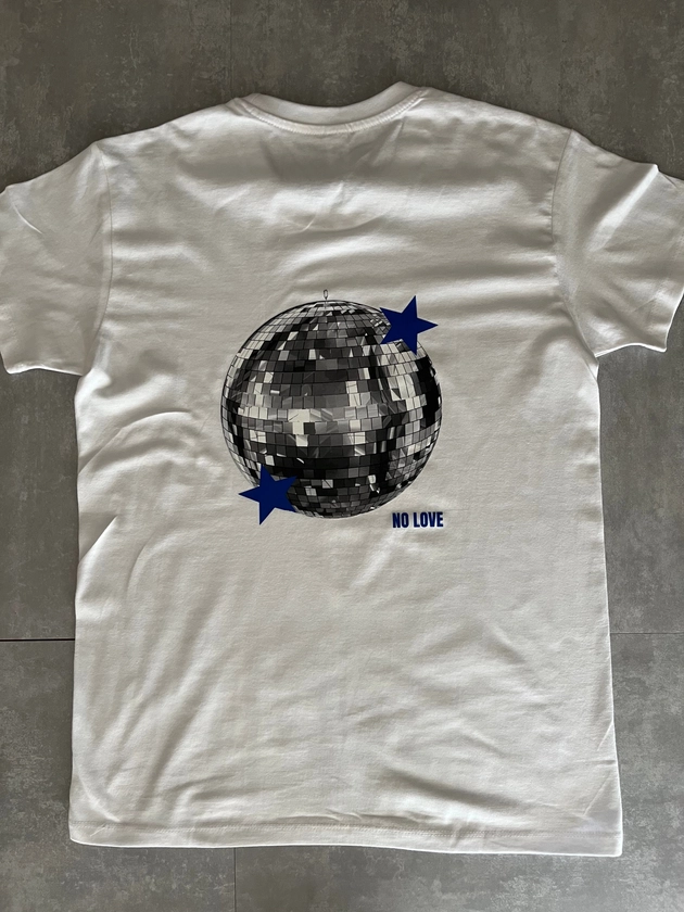 Le t-shirt disco bleu