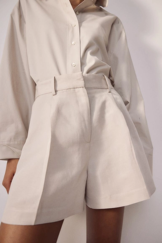 Linen-blend Shorts - Light beige - Ladies | H&M US