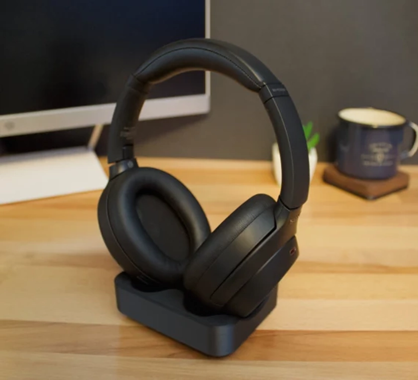 WH-1000XM5 Headphone Stand - Simple Headphone stand for charging Sony WH 1000XM4 -   XM4 Stand and XM5 Stand - USB C Charging - 3D Printed