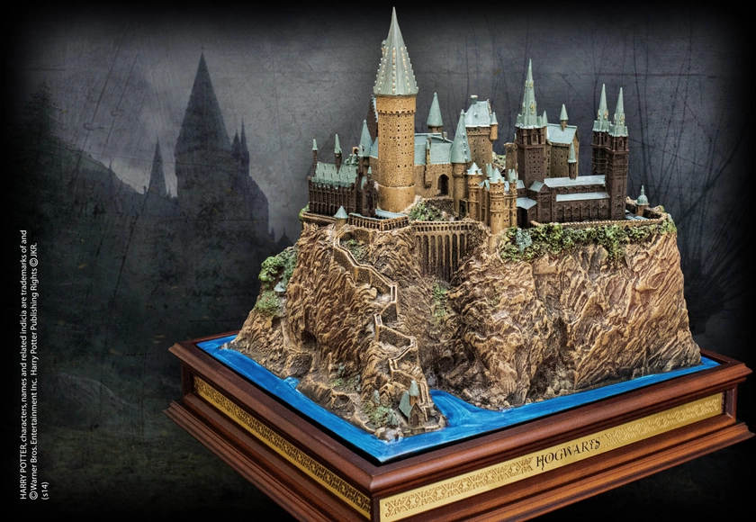 Hogwarts School Sculpture — The Noble Collection UK