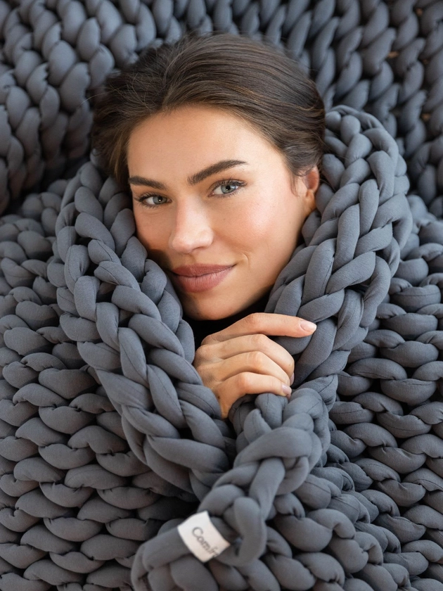 CuddleCloud | Weighted Blanket — Comfrt