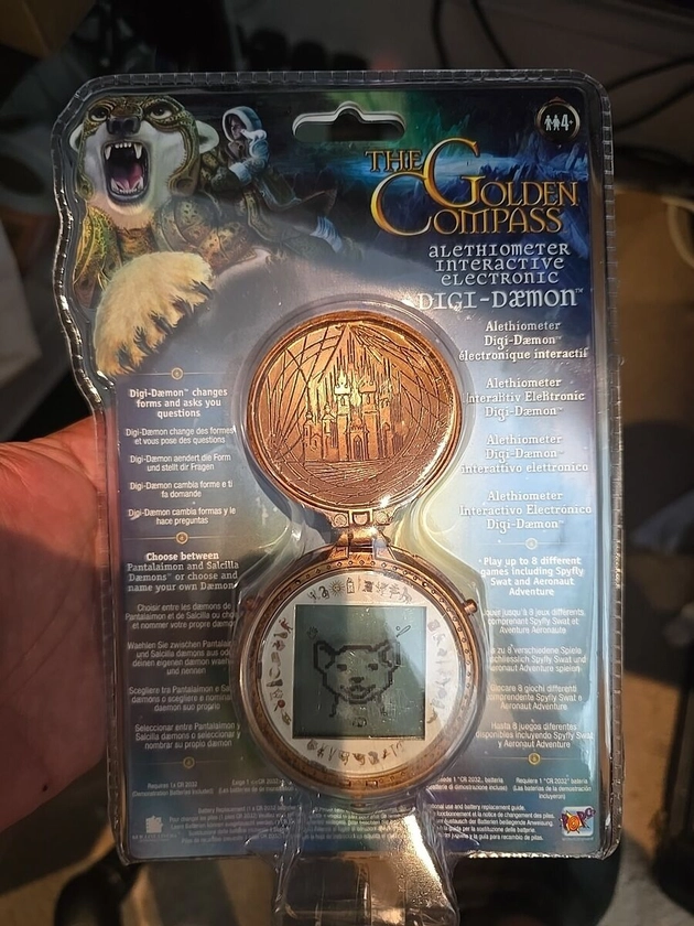 2007 The Golden Compass Toy Alethiometer Interactive Electronic Digi Daemon New