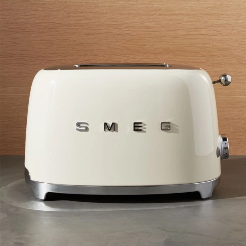 SMEG Cream 2-Slice Retro Toaster + Reviews | Crate & Barrel