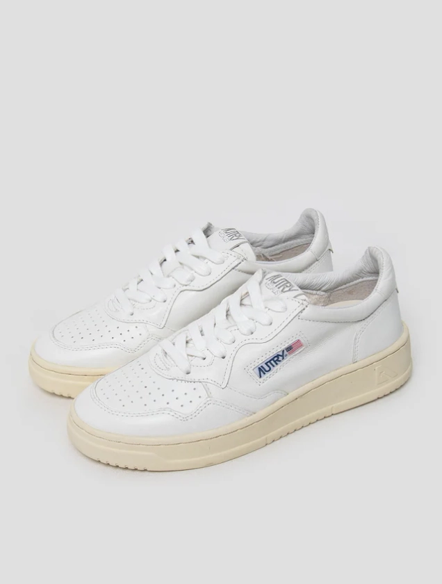 Medalist Low Sneakers - Vintage White(Goat Skin)
	                    공유하기