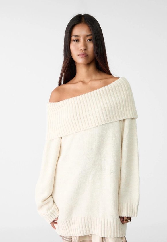 Pull en maille à épaules nues