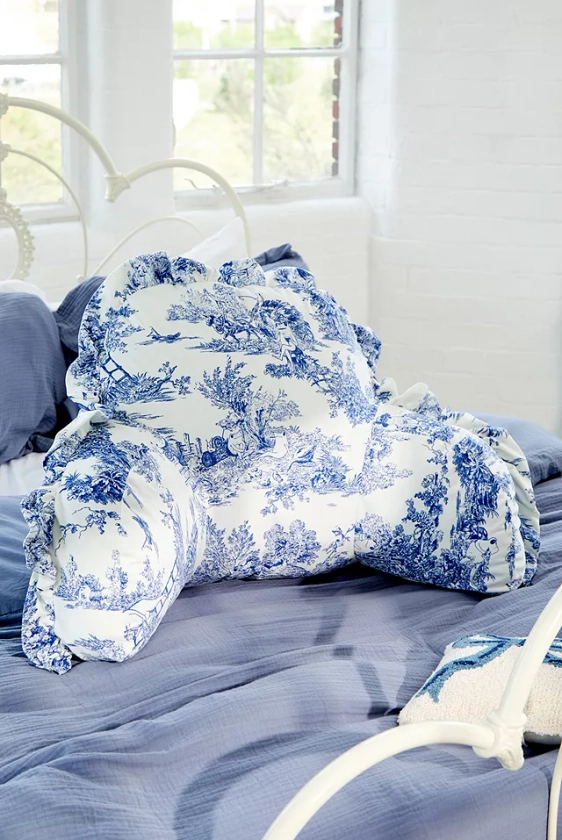 Ruffle Toile Boo Cushion