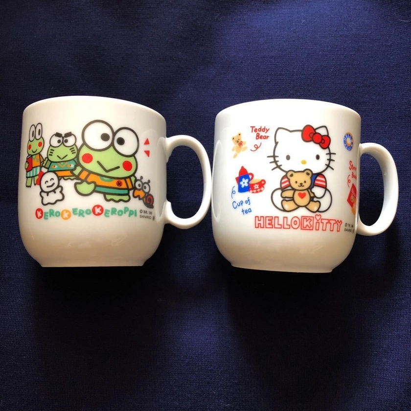 Retro Rare Item Sanrio 1996 Hello Kitty Kerokero Keroppi Ceramic Mug Set