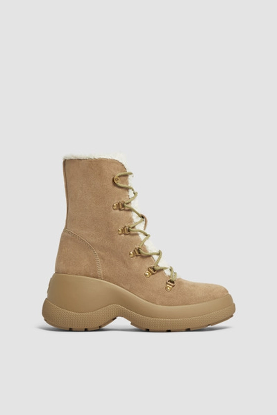 Beige Resile Trek Lace-Up Boots - Boots for Women | Moncler US