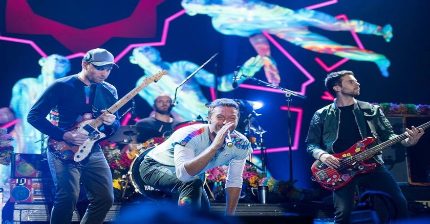 Coldplay Dusseldorf Merkur Spiel-Arena Tickets - Jul 20, 2024 | SeatPick