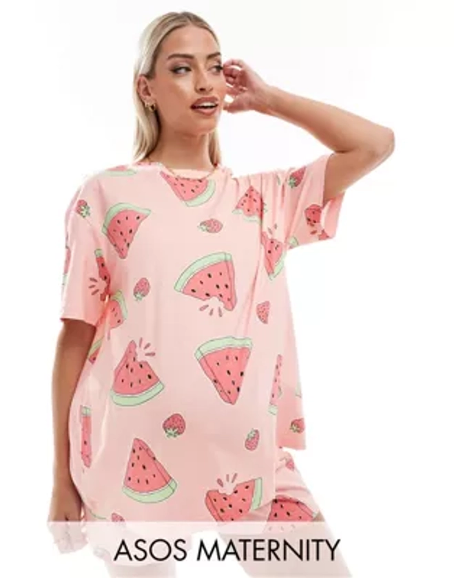 ASOS DESIGN Maternity - Pyjama avec t-shirt oversize et short à motif pastèques - Rose
