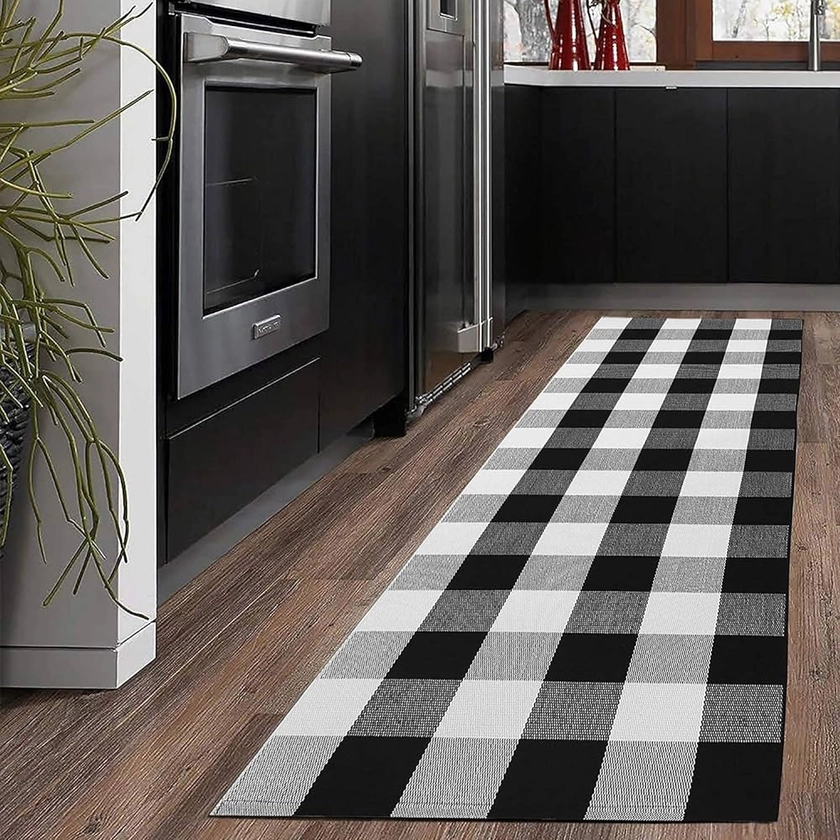 Buffalo Check Runner Rug (24 x 71 Inches),Hand-Woven Buffalo Plaid Runner Rugs, Black and White Checkered Outdoor Rugs for Kitchen/Living Room/Bathroom/Laundry Room