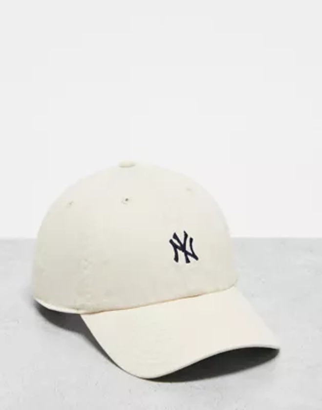 47 Brand - NY Yankees - Casquette minimaliste avec mini logo - Écru | ASOS