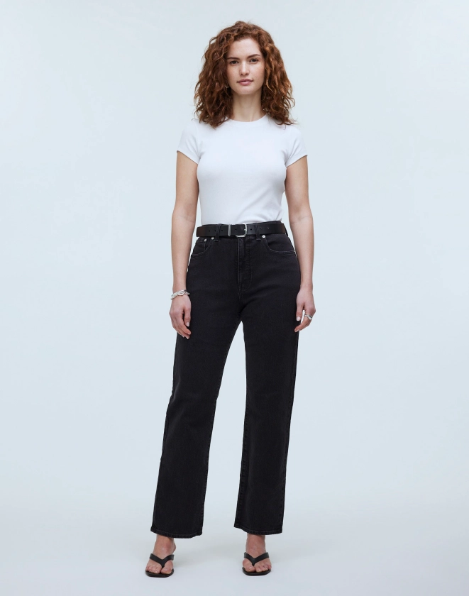 The Petite Curvy '90s Straight Jean in Belmere Wash