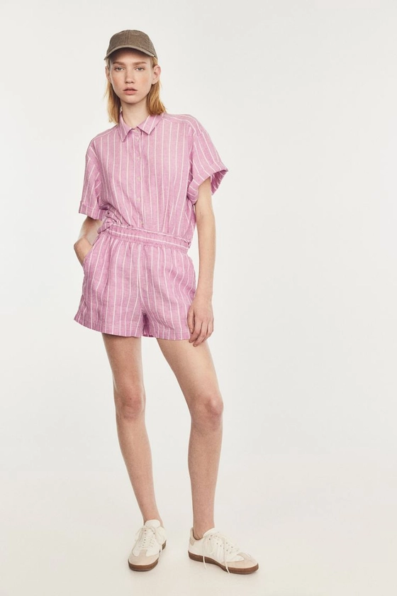 Short en lin - Taille haute - Courte - Rose/rayé - FEMME | H&M FR