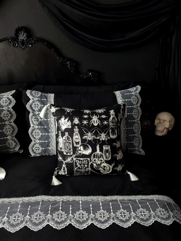 Black Lace Bedding - 'Mourning Parlour'