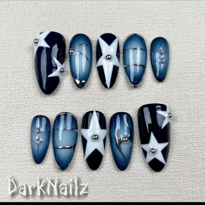 Custom Black Press On Nails, Y2K Spring Summer Stars Nails