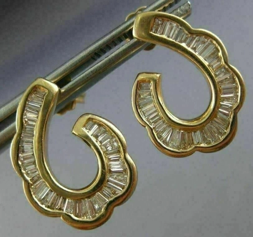 ESTATE 1.0CT BAGUETTE DIAMOND 14KT YELLOW GOLD 3D HORSE SHOE HANGING EARRINGS