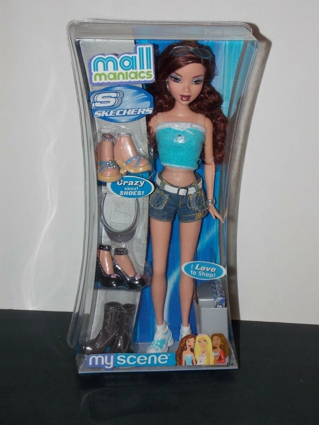2005 Mattel My Scene Mall Maniacs Chelsea doll and Skechers Store Playset