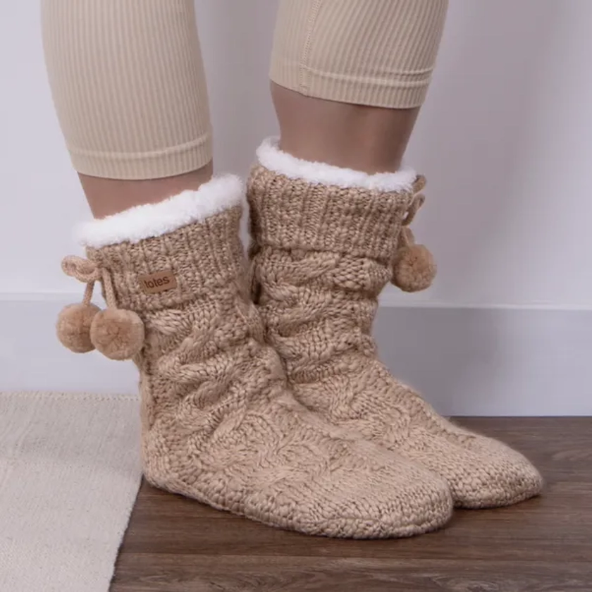 totes Chunky Knit Oat Slipper Socks