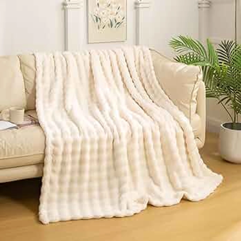 YUSOKI Faux Fur Throw Blanket with 3D Bubbles Super Soft Fuzzy Cozy Thick Blanket for Couch Chair Sofa Gift Home Décor(Ivory,50 * 60inches)