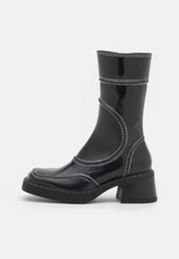 MALENE - Bottes à plateau - black