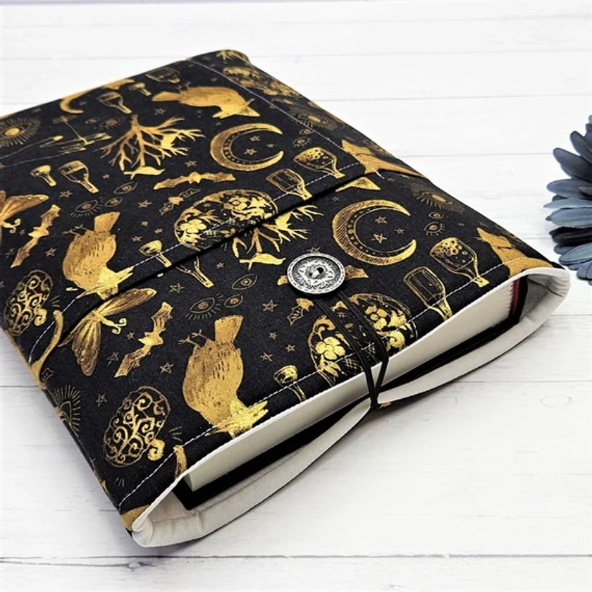 Black and Gold Witchy | Book Sleeve | Witch Sleeve | Book Accessory | Book Protector | Book Covering | Book Pouch | Book Lover Gift | Pocket