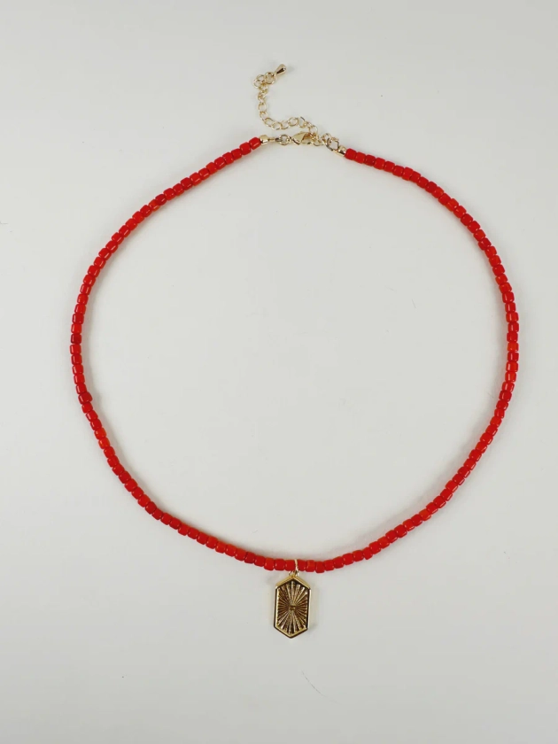 Amira Flaming Coral Necklace
