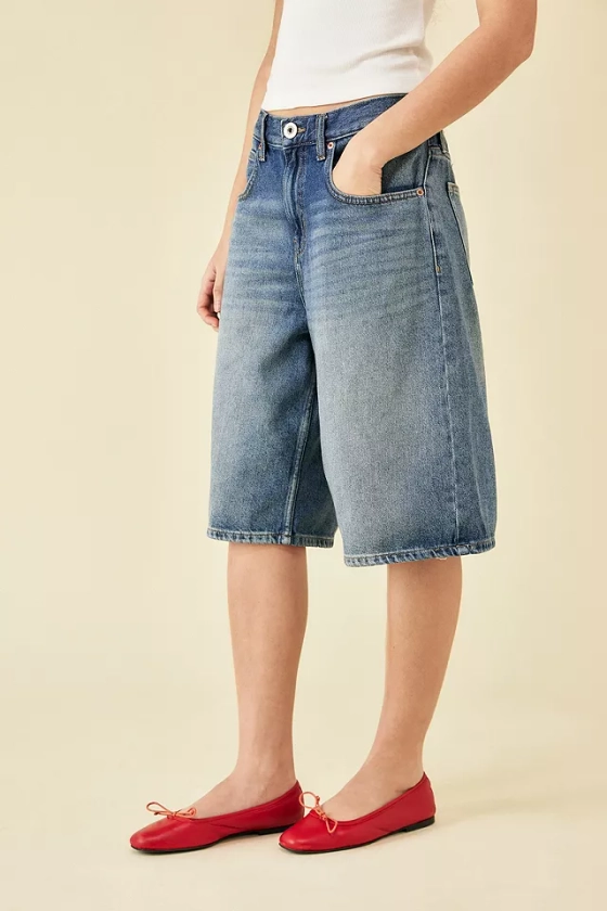 BDG Missouri Longline Authentic Light-Wash Jorts