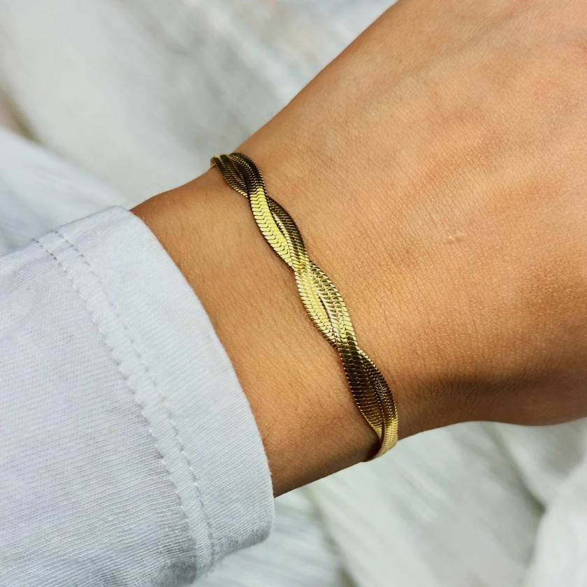 Élevé Twisted Snake Bracelet, Gold Colour