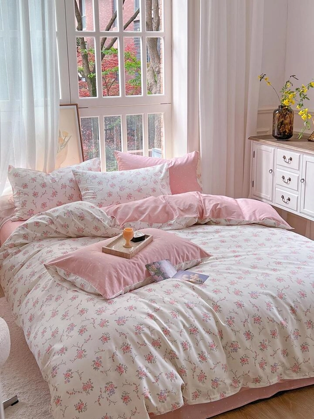 Fresh Small Floral Bedding Set, Including 2 Pillowcases And 1 Duvet Cover
