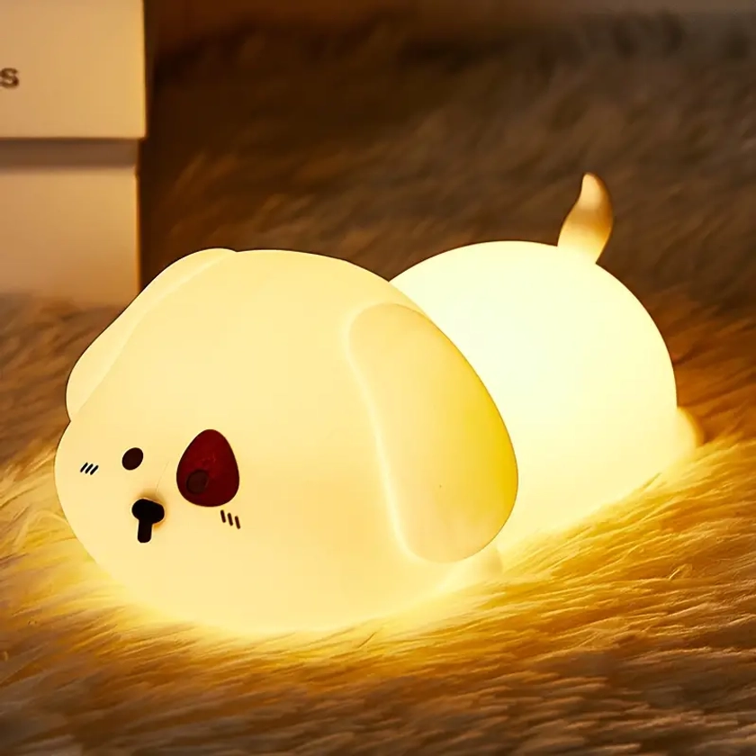 Adorable night light in the shape of a puppy, made of soft silicone, lights up when touched, equipped with a 1200mAh battery. Perfect for home decor, living room ambiance, desk lighting, and as a gift for Halloween, Christmas, birthdays, camping, or parties.