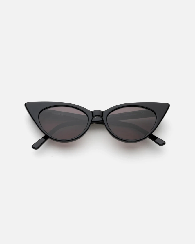 Lu Goldie — 'Brigitte' sunglasses in Black