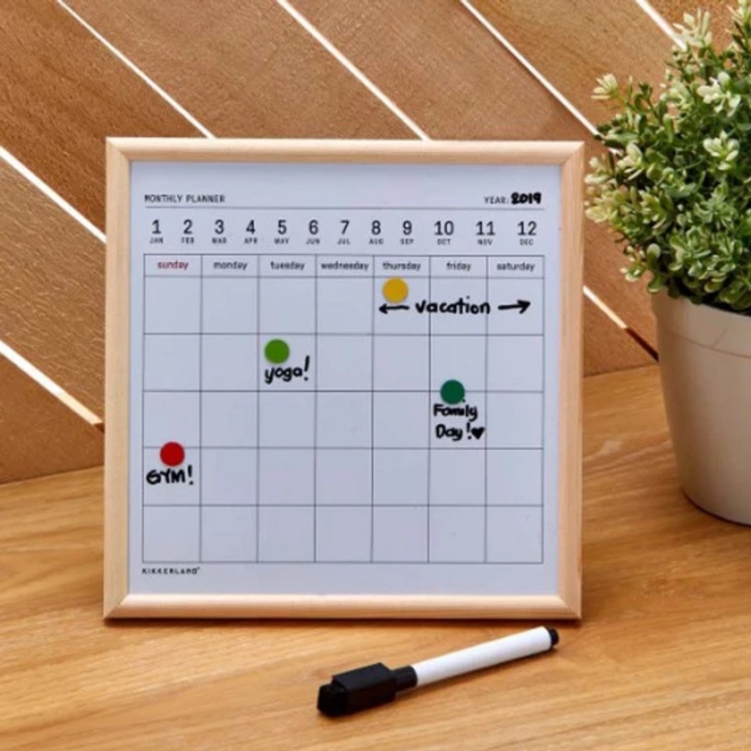 Tableau magnétique avec planning mensuel effaçable à sec