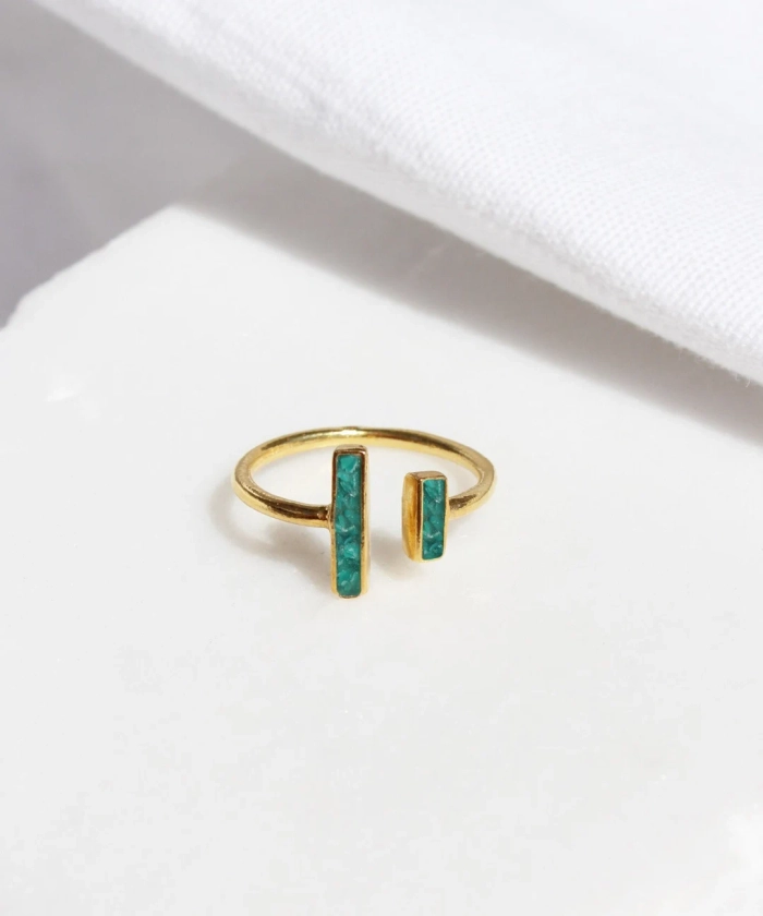Raw Emerald Double Bar Ring, Modern Two Bars Ring, T Shaped Geometric Ring, Green Gemstone Adjustable Bolt Ring, Simple Everyday Jewelry - Etsy Canada