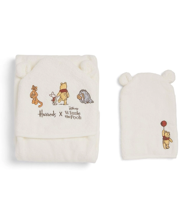 Harrods x Winnie The Pooh Towel and Bath Mitt Set | Harrods DK