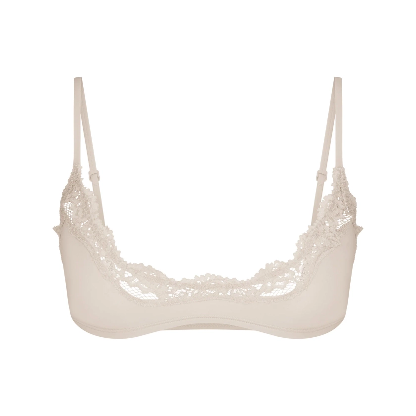 FITS EVERYBODY LACE SCOOP BRALETTE | STONE