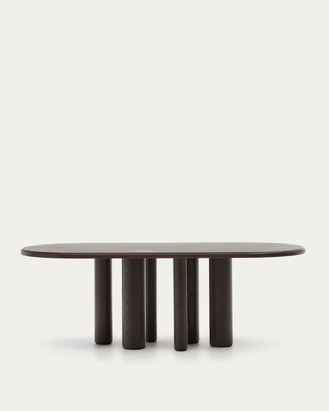 Table ovale Mailen en contre-plaqué de frêne avec finition foncée Ø 220 x 105 cm | Kave Home