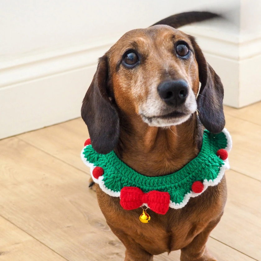 Crocheted Christmas Pet Collar Festive Dog Outfit Christmas Accessories for Dogs Animal Photo Props Fancy Dress - Etsy UK