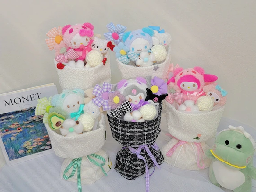 Summer Sale: Gift Sanrio handmade Bouquet/Birthday Gift Bouquet (Cinnamoroll/Hello Kitty/Kuromi/My Melody/Pochacco/PomPomPurin)