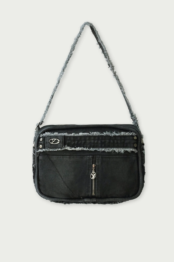 ROUGH CUTTING DENIM SHOULDER BAG - BLACK