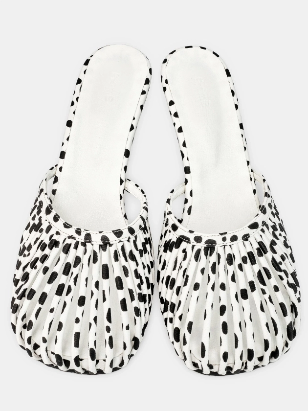 Basket Round Mules, Polka Dots