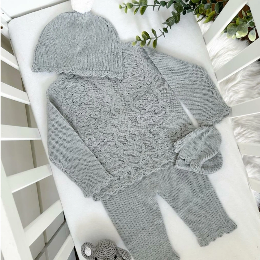 Unisex Baby Grey Knitted 4 Piece Outfit
