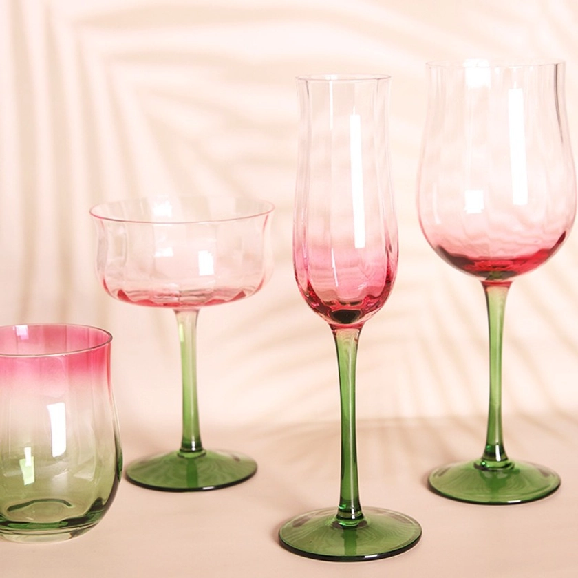 Vintage-Inspired Red Gradient Wine Glass - 14Oz Hand-Blown Champagne & Cocktail Goblet, Reusable, Bpa-Free, Perfect For Cold Drinks, Ideal Gift