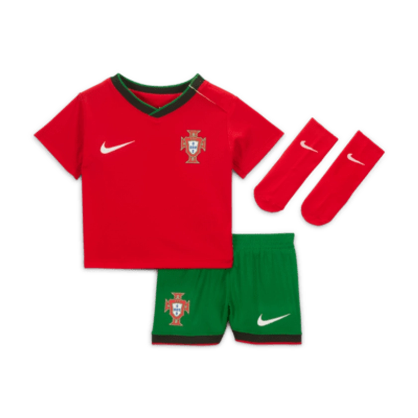 Portugal 2024 Stadium Home Baby/Toddler Nike Football Replica 3-Piece Kit. Nike UK