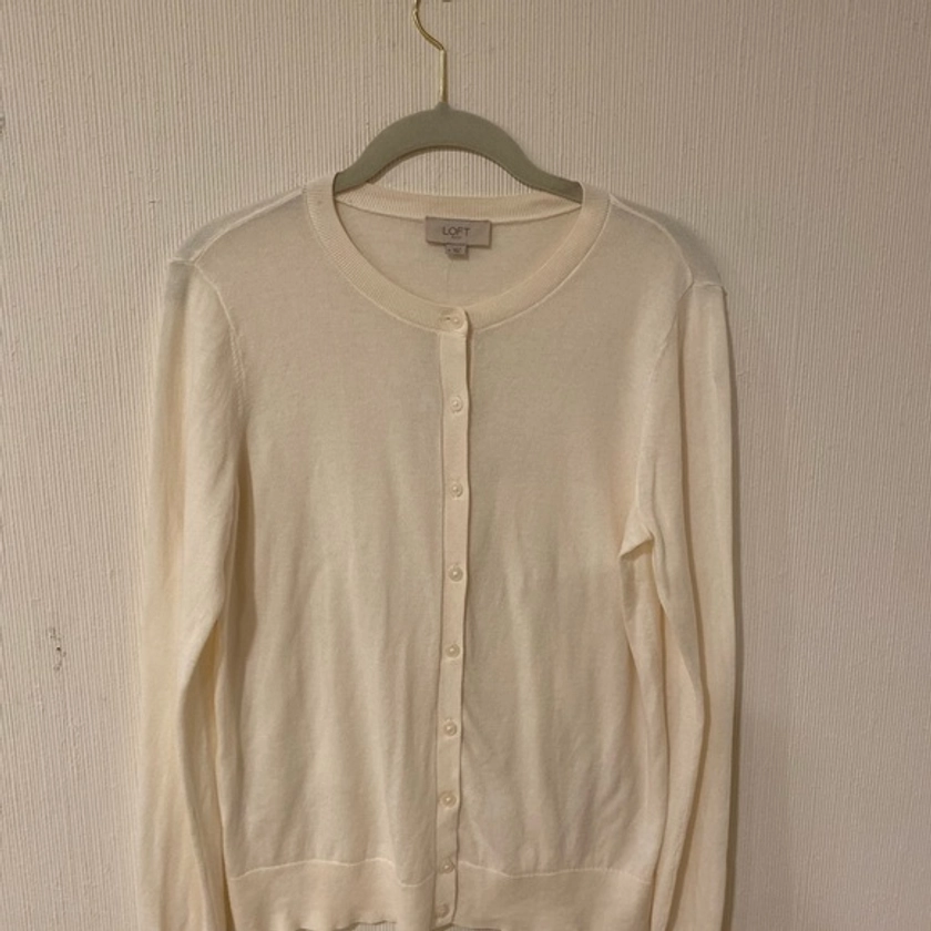 Loft cardigan sweater size medium cream off white button down 25531954