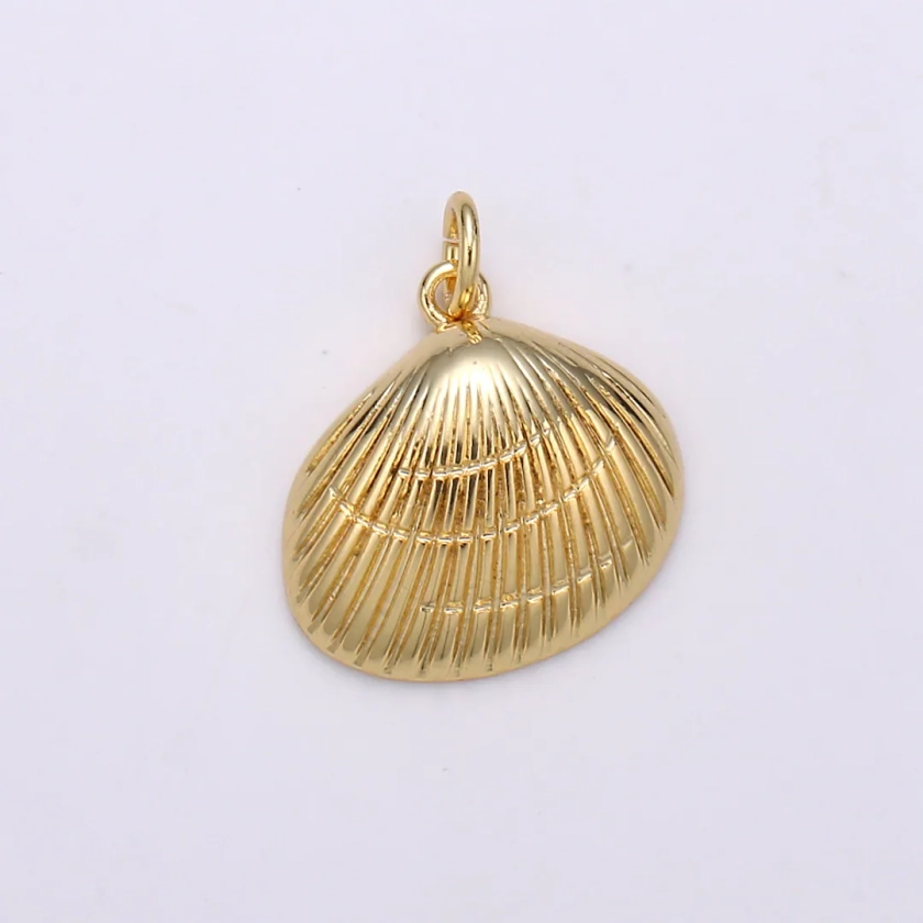 Scallop 24K Gold Charm, Golden Shell Pendant Charm, Beach, Nature, Coral Sea Shell Charm, Charm for DIY Jewelry,chgf-1818 - Etsy