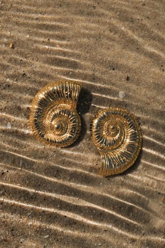 Siren Shell Earrings - Gold