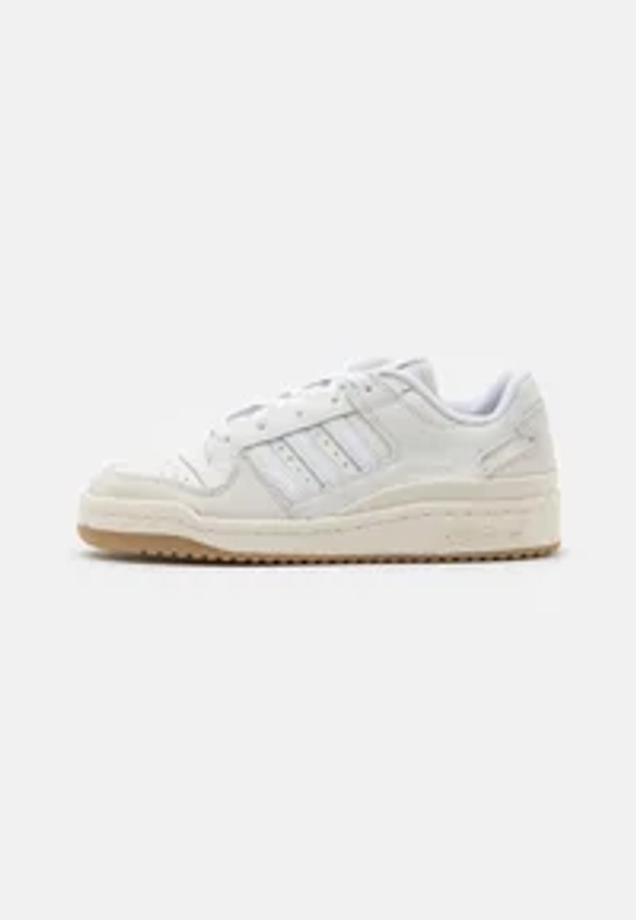 adidas Originals FORUM LOW - Baskets basses - chalk white/crystal white/blanc - ZALANDO.FR